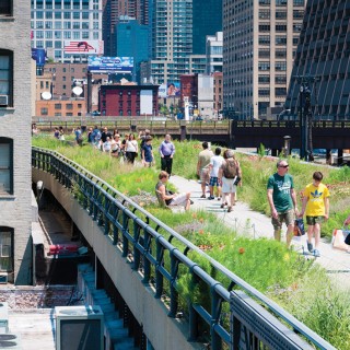 The North Charter Street bridge would echo the High Line, a New York City public park on a historic freight railway line. <span class=
