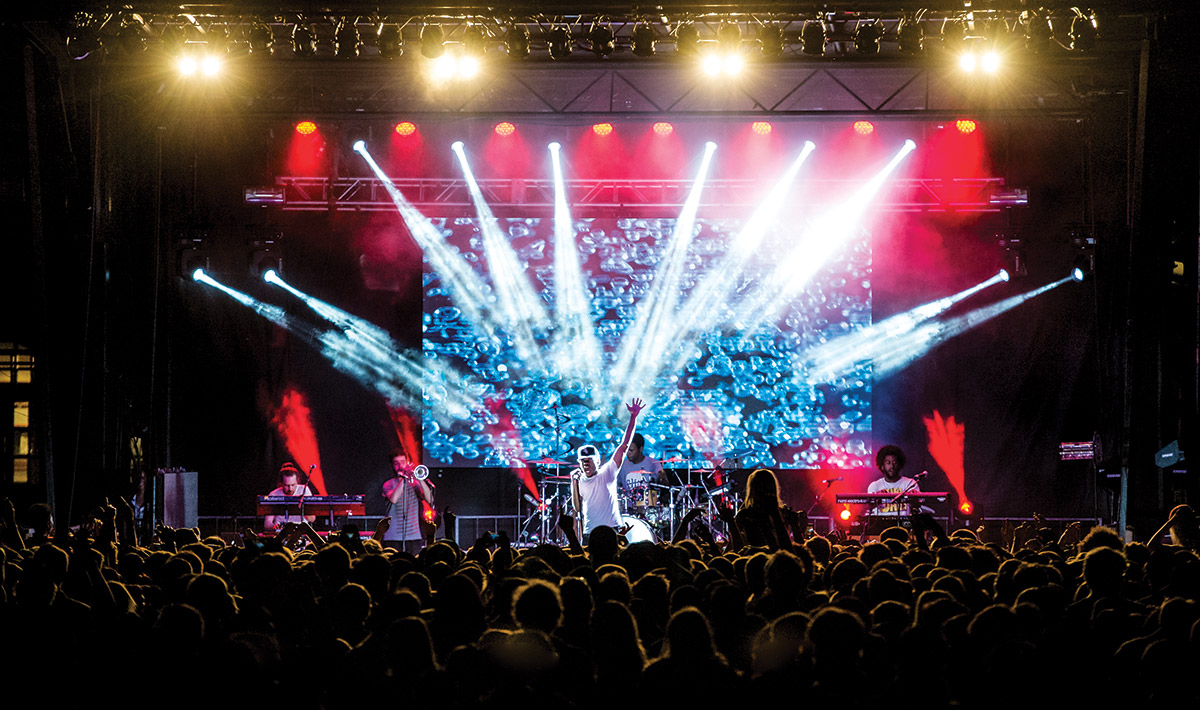 Chance the Rapper performs nighttime concert on Library Mall