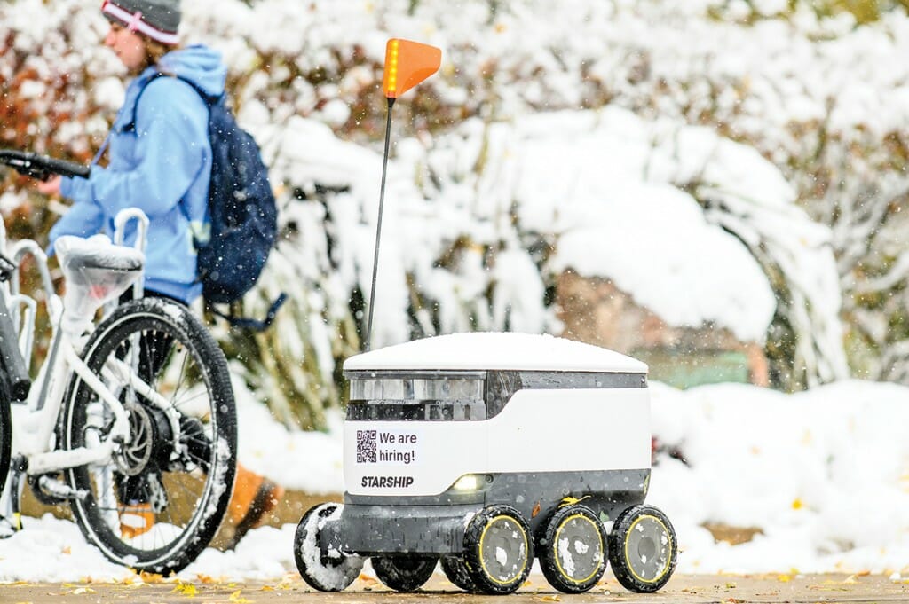 Food-delivering robot on the UW–Madison campus