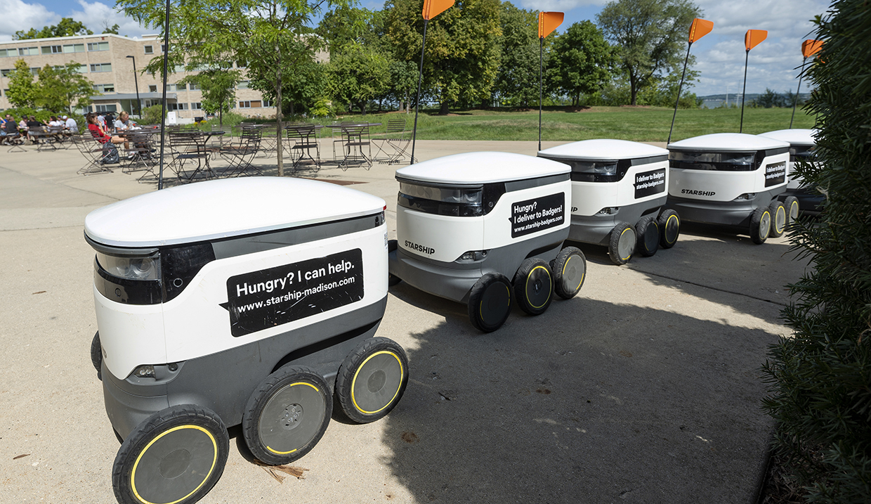 starbucks delivery robot