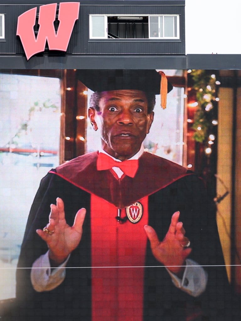 André De Shields giving the May 2021 Commencement speech online.