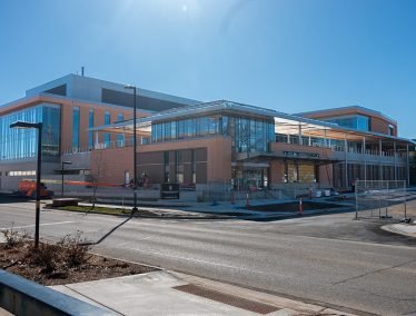 The exterior of the UW School of Veterinary Medicine.