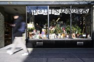 Exterior of Paul's Bookstore